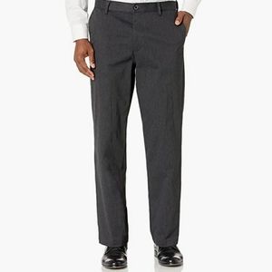 Men's Docker's Soft Chino Relaxed Fit Pants size 32 x 30 New with Tags
